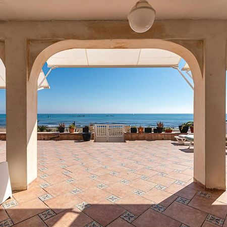 Beachfront Bliss: Apartamento A Pie De Playa Alicante Ngoại thất bức ảnh