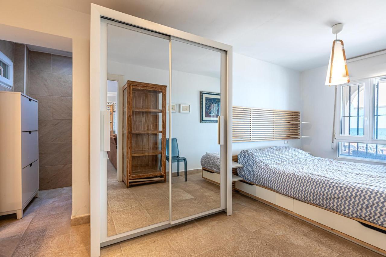 Beachfront Bliss: Apartamento A Pie De Playa Alicante Ngoại thất bức ảnh