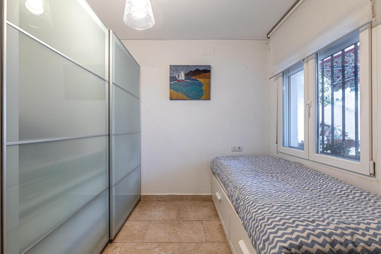 Beachfront Bliss: Apartamento A Pie De Playa Alicante Ngoại thất bức ảnh